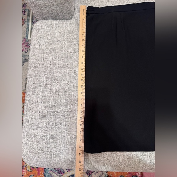 August Max Women Ppus Size Black Pencil Skirt Lined Button Zip Closure Sz 18w - Picture 5 of 12